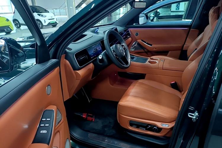 Used Hima AITO M7 2026 Model Range-Extending Ultra All-Wheel Drive 5-Seater Version Driver Seat