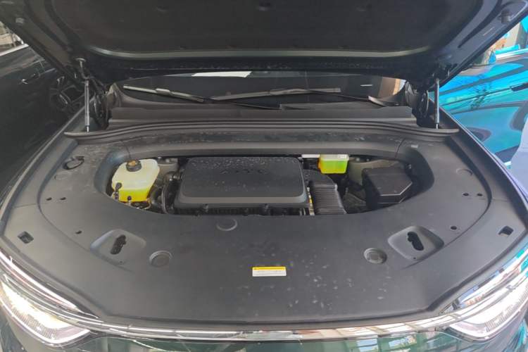 Used Hima AITO M7 2026 Model Range-Extending Ultra All-Wheel Drive 5-Seater Version Engine Bay