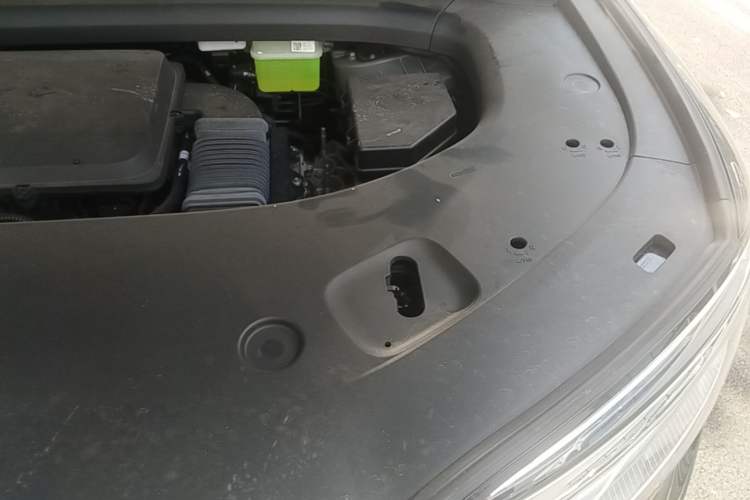 Used Hima AITO M7 2026 Model Range-Extending Max All-Wheel Drive 5-Seater Version Engine Bay Left