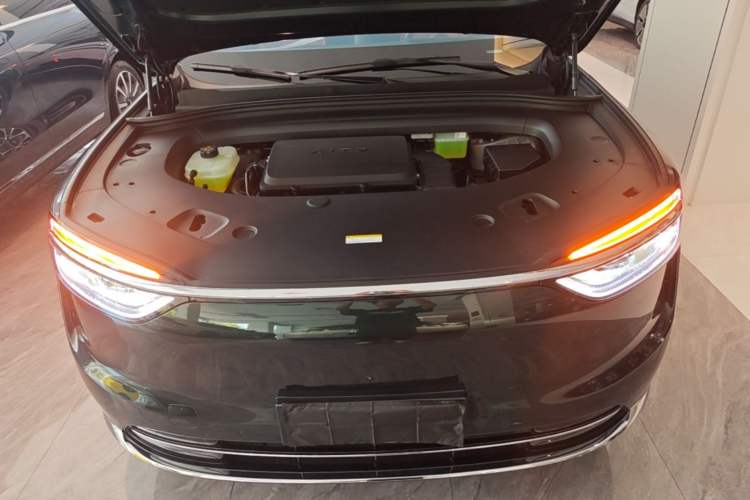 Used Hima AITO M7 2026 Model Range-Extending Ultra All-Wheel Drive 5-Seater Version Engine Bay