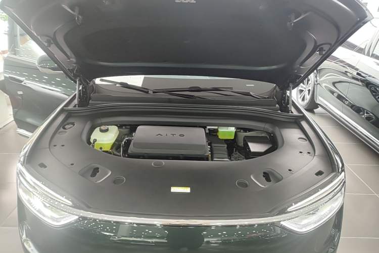 Used Hima AITO M7 2026 Model Range-Extending Ultra All-Wheel Drive 5-Seater Version Engine Bay