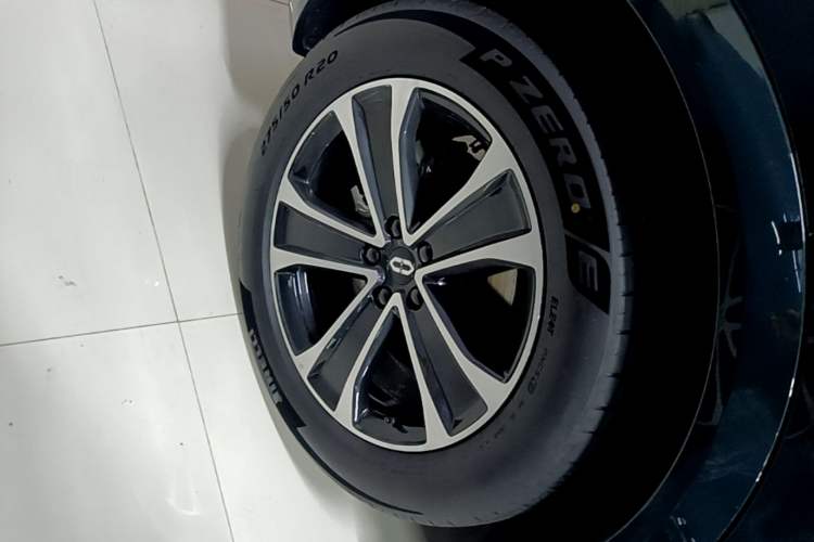 Used Hima AITO M7 2026 Model Range-Extending Ultra All-Wheel Drive 5-Seater Version Exterior 5