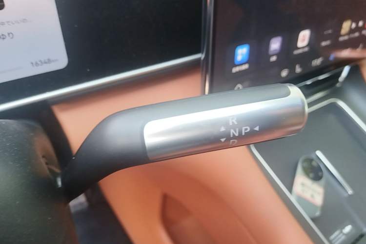 Used Hima AITO M7 2026 Model Range-Extending Max All-Wheel Drive 5-Seater Version Gear Lever