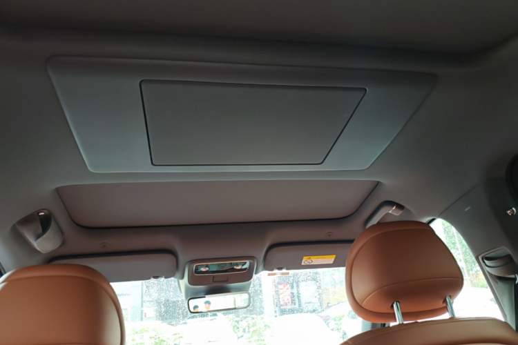 Used Hima AITO M7 2026 Model Range-Extending Ultra All-Wheel Drive 5-Seater Version Headliner