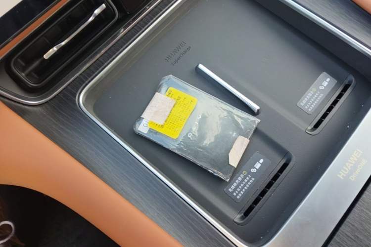 Used Hima AITO M7 2026 Model Range-Extending Ultra All-Wheel Drive 5-Seater Version Interior 1