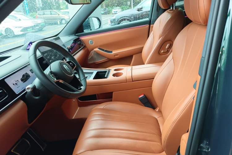 Used Hima AITO M7 2026 Model Range-Extending Ultra All-Wheel Drive 5-Seater Version Left Front Seat