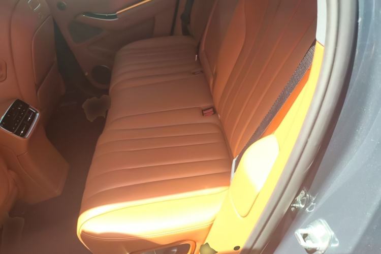 Used Hima AITO M7 2026 Model Range-Extending Ultra All-Wheel Drive 5-Seater Version Left Rear Seat