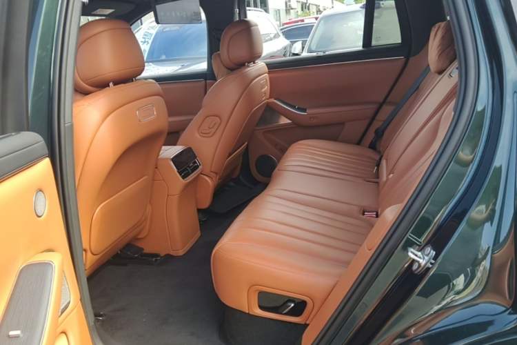 Used Hima AITO M7 2026 Model Range-Extending Ultra All-Wheel Drive 5-Seater Version Left Rear Seat