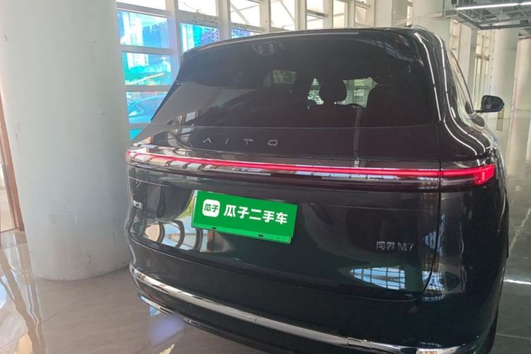 Used Hima AITO M7 2026 Model Range-Extending Ultra All-Wheel Drive 5-Seater Version Rear