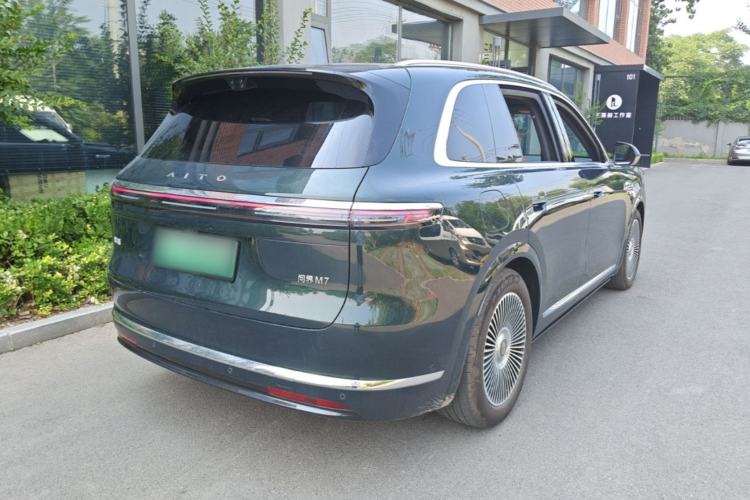 Used Hima AITO M7 2026 Model, Range-Extended Max Long-Range Version, 5 Seats Rear Right 45 Deg