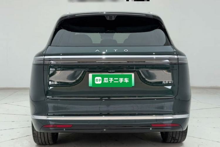 Used Hima AITO M7 2026 Model Range-Extending Ultra All-Wheel Drive 5-Seater Version Rear