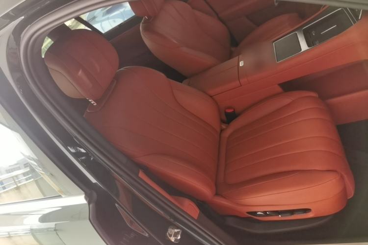 Used Hima AITO M7 2026 Model Range-Extending Ultra All-Wheel Drive 5-Seater Version Right Front Seat