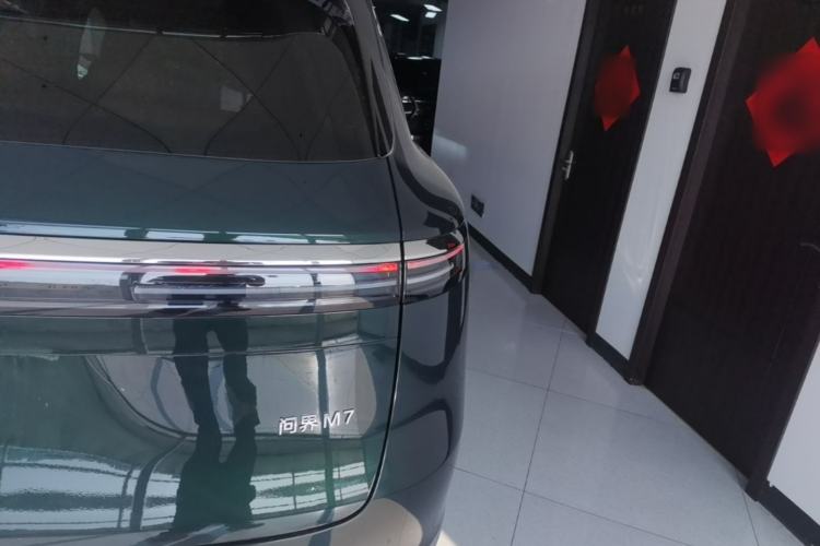 Used Hima AITO M7 2026 Model Range-Extending Ultra All-Wheel Drive 5-Seater Version Right Rear Taillight