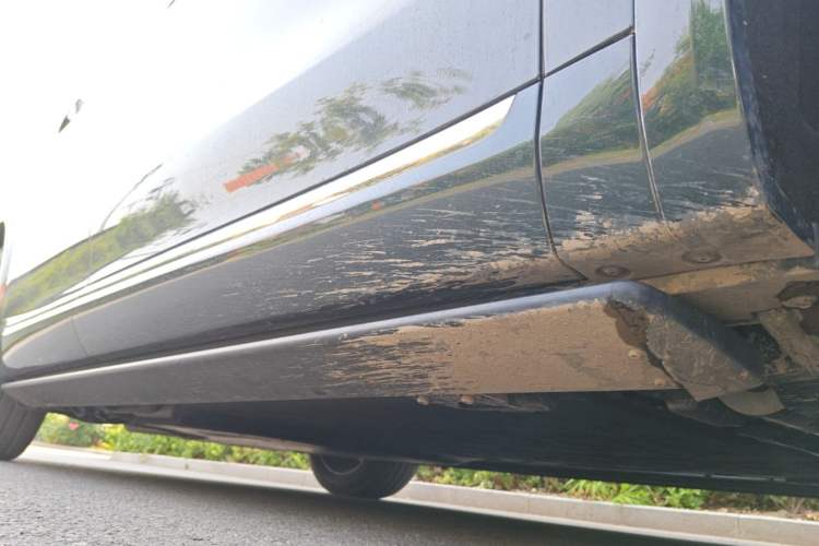 Used Hima AITO M7 2026 Model, Range-Extended Max Long-Range Version, 5 Seats Right Side Sill