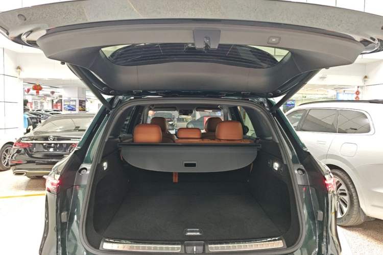 Used Hima AITO M7 2026 Model Range-Extending Ultra All-Wheel Drive 5-Seater Version Trunk