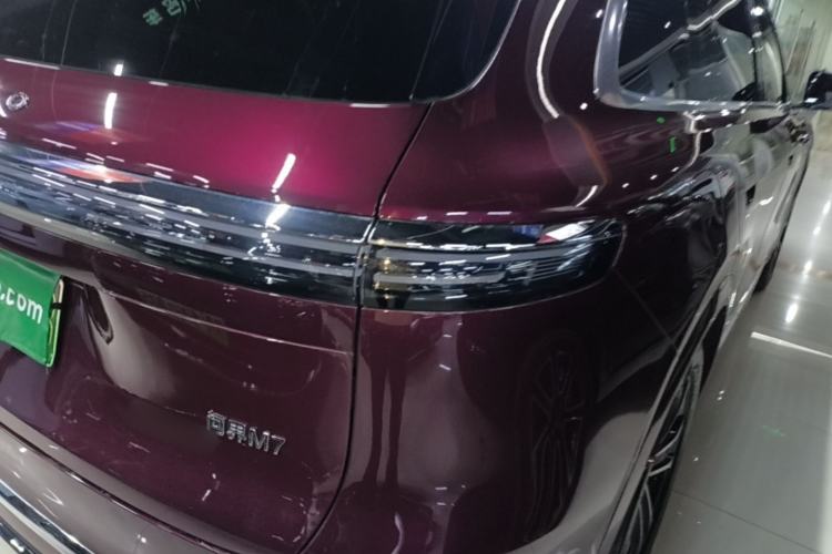 Used Hima AITO M7 2026 Model Range-Extending Ultra All-Wheel Drive 5-Seater Version Right Rear Taillight