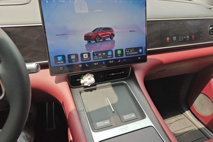 Used Hima AITO M7 2026 Model Range-Extending Max All-Wheel Drive 5-Seater Version Audio And AC Panel