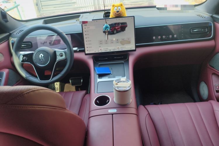 Used Hima AITO M7 2026 Model Range-Extending Max All-Wheel Drive 5-Seater Version Center Console