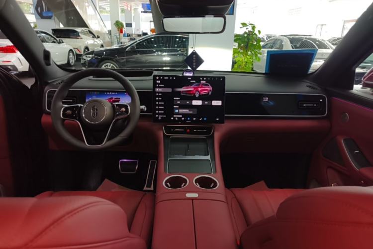 Used Hima AITO M7 2026 Model Range-Extending Ultra All-Wheel Drive 5-Seater Version Center Console