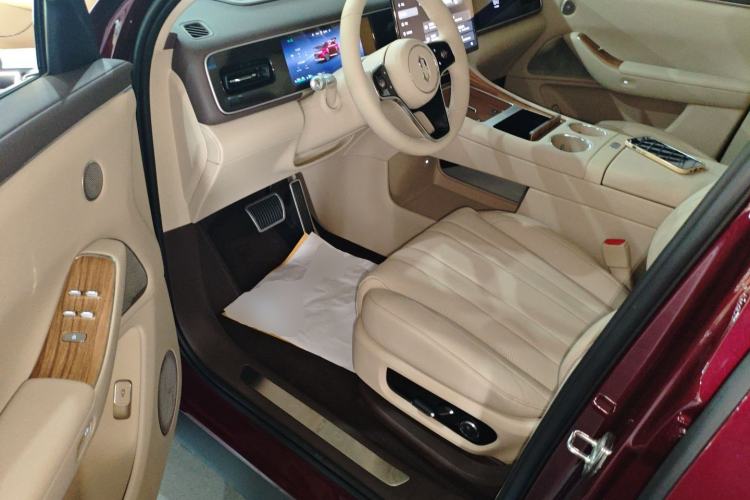 Used Hima AITO M7 2026 Model Range-Extending Max All-Wheel Drive 5-Seater Version Driver Seat