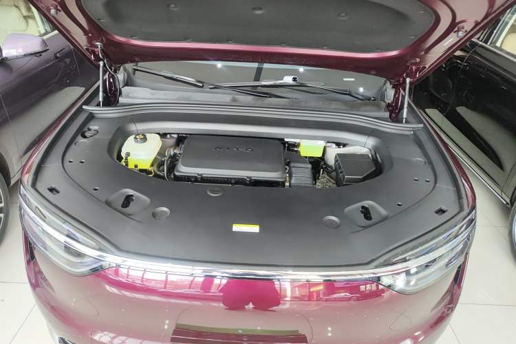 Used Hima AITO M7 2026 Model Range-Extending Ultra All-Wheel Drive 5-Seater Version Engine Bay