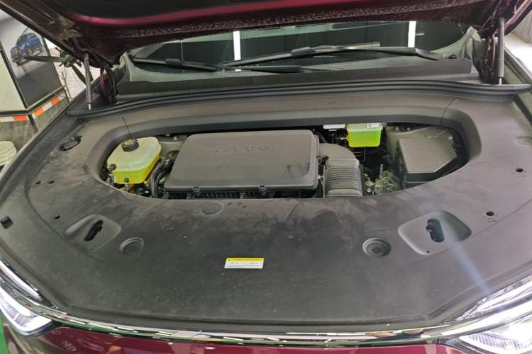 Used Hima AITO M7 2026 Model Range-Extending Ultra All-Wheel Drive 6-Seater Version Engine Bay