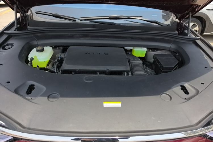 Used Hima AITO M7 2026 Model Range-Extending Ultra All-Wheel Drive 5-Seater Version Engine Bay