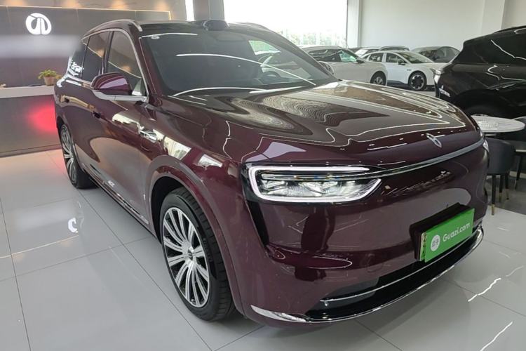 Used Hima AITO M7 2026 Model Range-Extending Ultra All-Wheel Drive 6-Seater Version Front Right 45 Deg