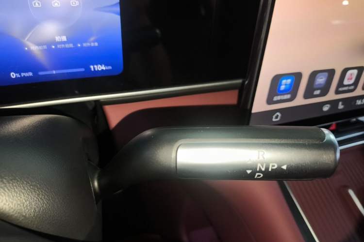 Used Hima AITO M7 2026 Model Range-Extending Max All-Wheel Drive 5-Seater Version Gear Lever
