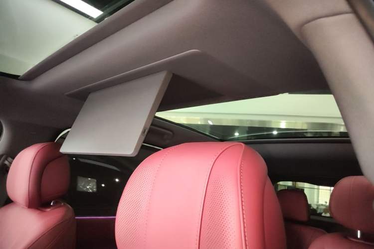 Used Hima AITO M7 2026 Model Range-Extending Ultra All-Wheel Drive 6-Seater Version Headliner