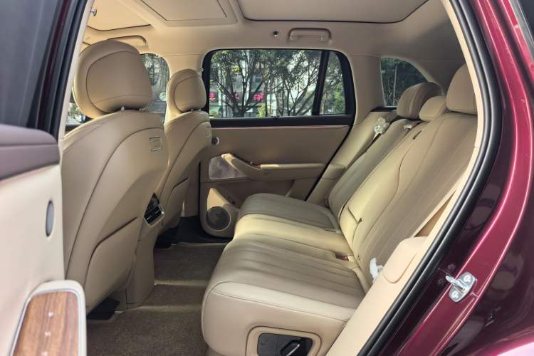 Used Hima AITO M7 2026 Model Range-Extending Max All-Wheel Drive 5-Seater Version Interior 2