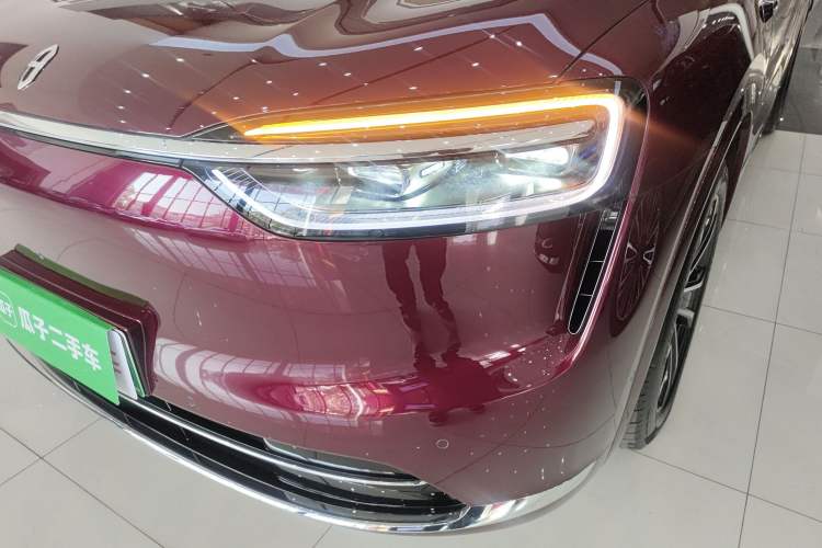 Used Hima AITO M7 2026 Model Range-Extending Ultra All-Wheel Drive 5-Seater Version Left Front Headlight