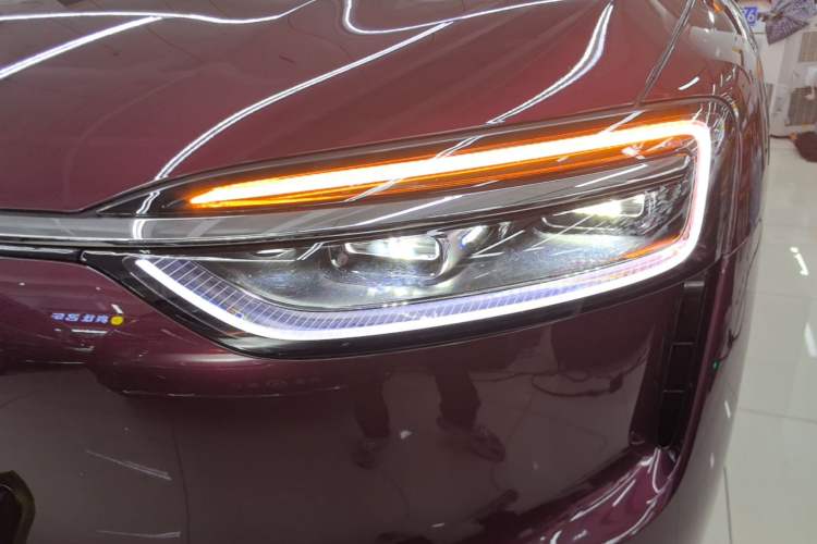 Used Hima AITO M7 2026 Model Pure Electric Max All-Wheel Drive 5-Seater Version Left Front Headlight
