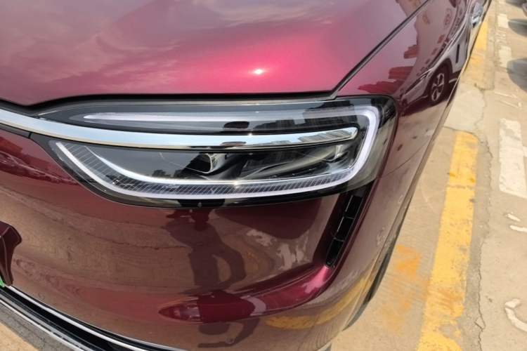 Used Hima AITO M7 2026 Model Range-Extending Ultra All-Wheel Drive 5-Seater Version Left Front Headlight