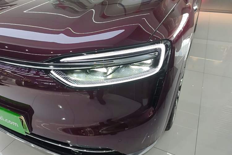 Used Hima AITO M7 2026 Model Range-Extending Ultra All-Wheel Drive 6-Seater Version Left Front Headlight