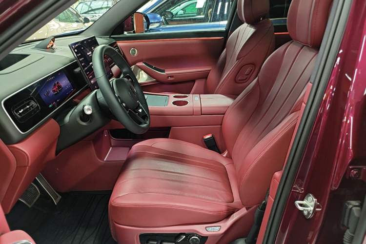 Used Hima AITO M7 2026 Model Range-Extending Ultra All-Wheel Drive 6-Seater Version Left Front Seat