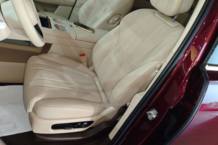 Used Hima AITO M7 2026 Model Range-Extending Max All-Wheel Drive 5-Seater Version Left Front Seat