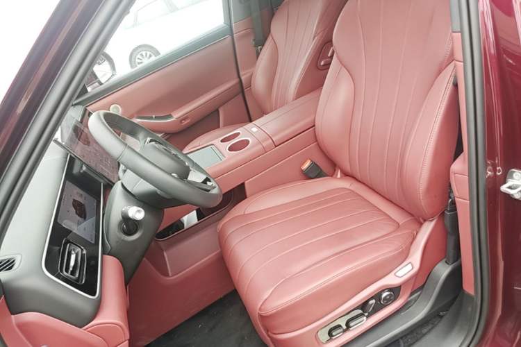 Used Hima AITO M7 2026 Model Range-Extending Ultra All-Wheel Drive 5-Seater Version Left Front Seat