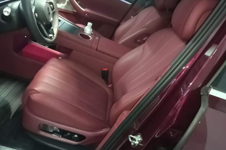 Used Hima AITO M7 2026 Model Pure Electric Max Long Range 5-Seater Version Left Front Seat