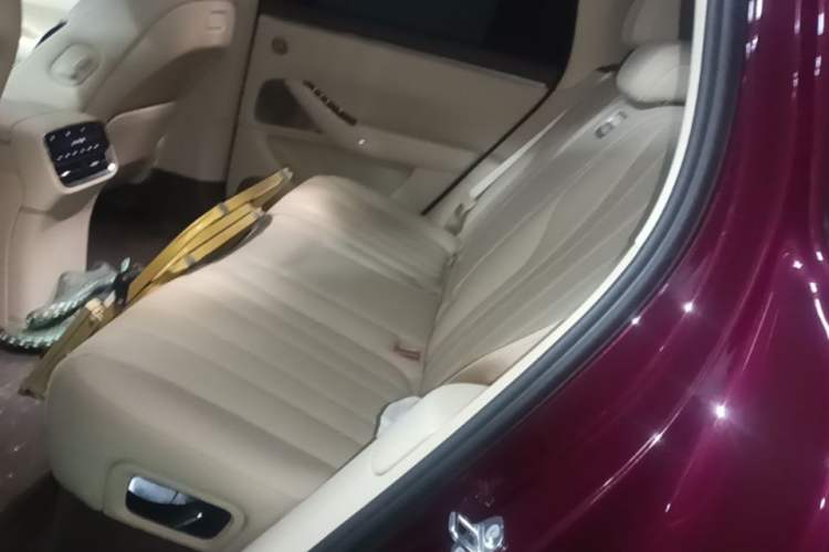 Used Hima AITO M7 2026 Model Pure Electric Max Long Range 5-Seater Version Left Rear Seat