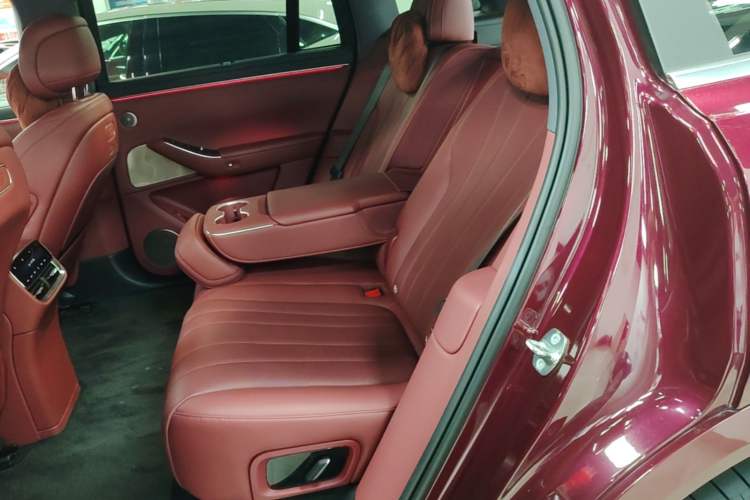 Used Hima AITO M7 2026 Model Range-Extending Ultra All-Wheel Drive 5-Seater Version Left Rear Seat