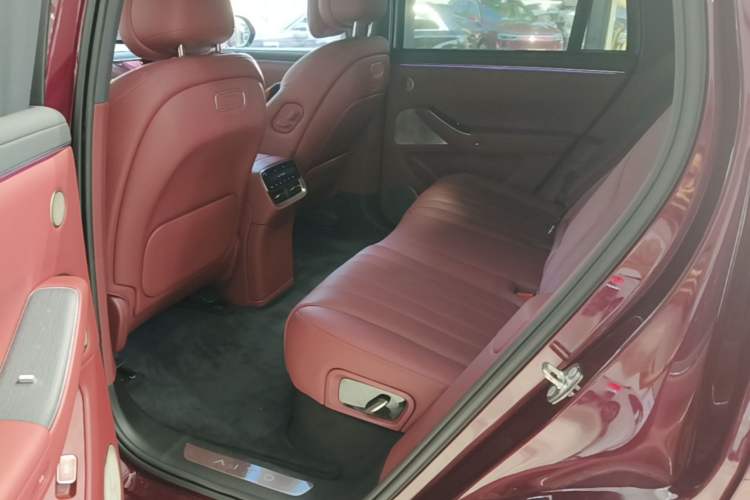 Used Hima AITO M7 2026 Model Range-Extending Ultra All-Wheel Drive 5-Seater Version Left Rear Seat