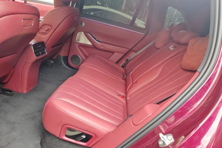 Used Hima AITO M7 2026 Model Range-Extending Ultra All-Wheel Drive 5-Seater Version Left Rear Seat