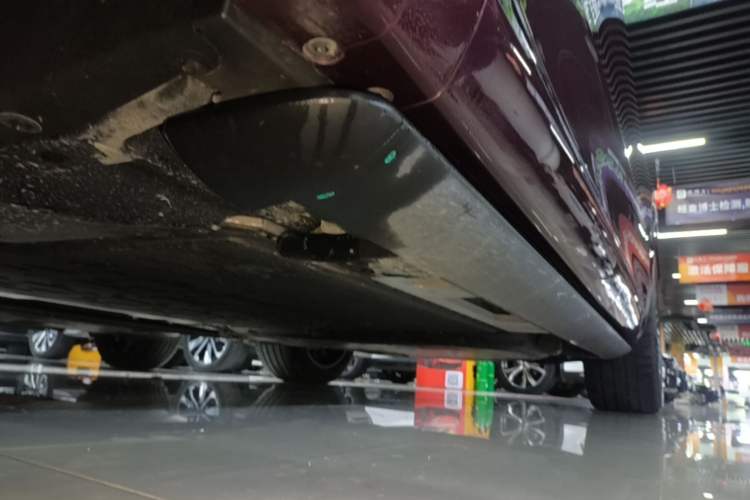 Used Hima AITO M7 2026 Model Range-Extending Max All-Wheel Drive 5-Seater Version Left Side Sill