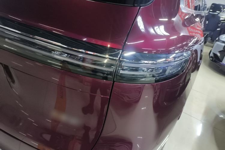 Used Hima AITO M7 2026 Model Range-Extending Max All-Wheel Drive 5-Seater Version Right Rear Taillight