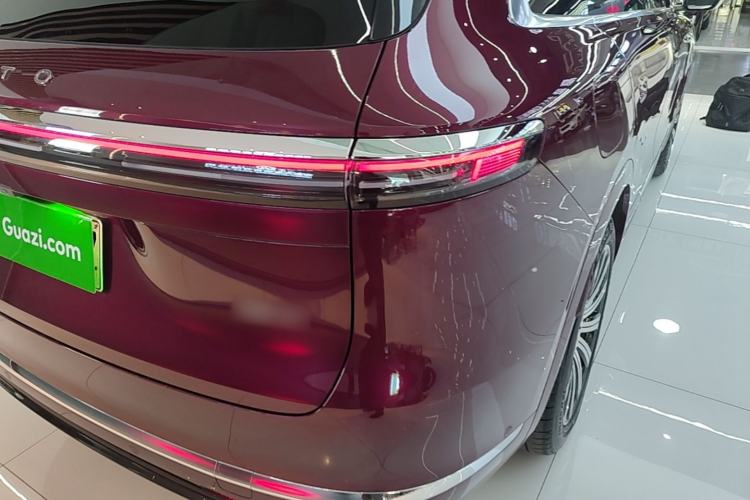 Used Hima AITO M7 2026 Model Range-Extending Ultra All-Wheel Drive 6-Seater Version Right Rear Taillight