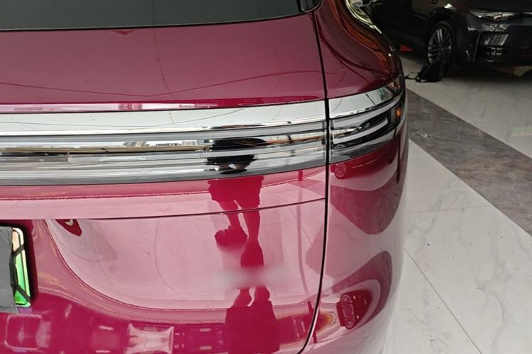 Used Hima AITO M7 2026 Model Range-Extending Ultra All-Wheel Drive 5-Seater Version Right Rear Taillight