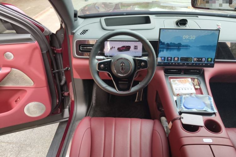 Used Hima AITO M7 2026 Model Range-Extending Ultra All-Wheel Drive 5-Seater Version Steering Wheel