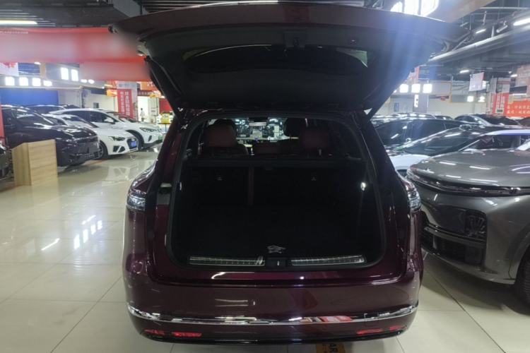 Used Hima AITO M7 2026 Model Range-Extending Max All-Wheel Drive 5-Seater Version Trunk
