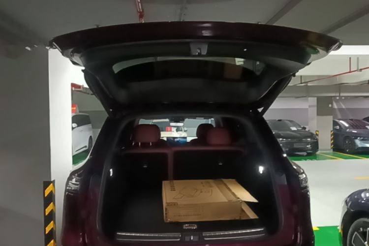 Used Hima AITO M7 2026 Model Pure Electric Max Long Range 5-Seater Version Trunk